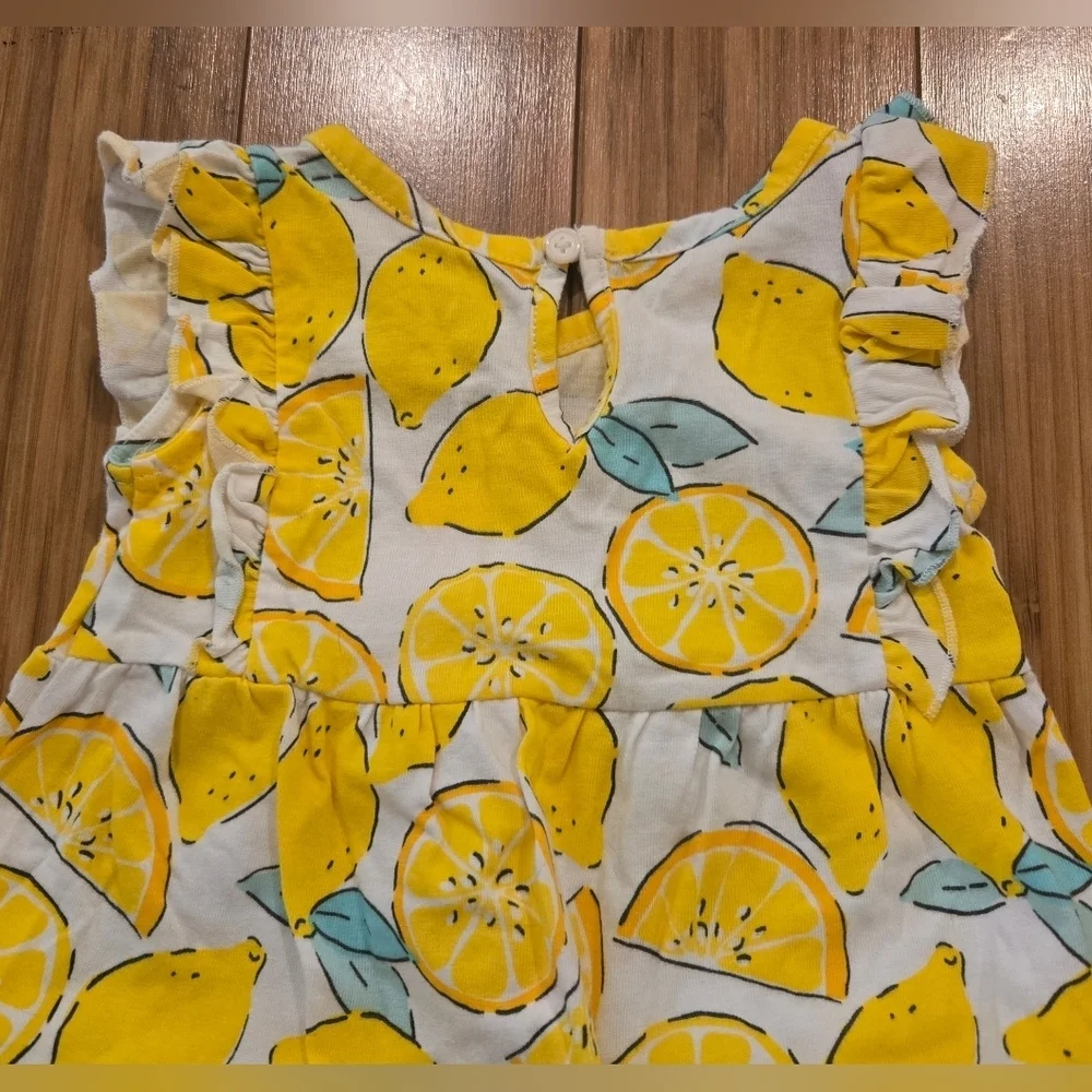 NWOT Carters Lemon Print Baby Romper